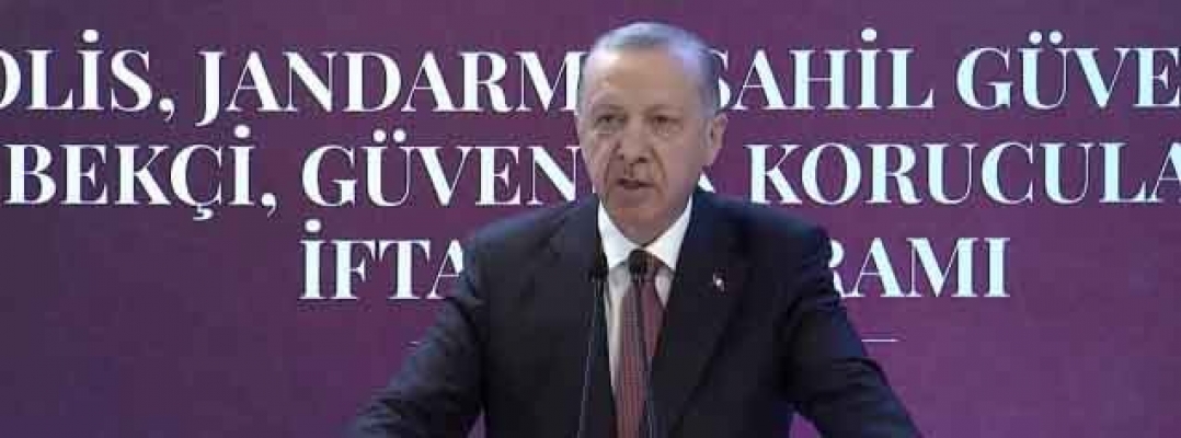 Erdoğan: “Zaman zaman polislerimizin üzerine gelindiğini görüyoruz. Sizler bunların hiçbirine aldırmayın"