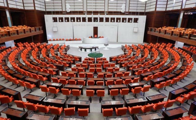 Kur korumalı mevduat ve belediye gelirlerine ilişkin torba kanun TBMM'ye sunuldu