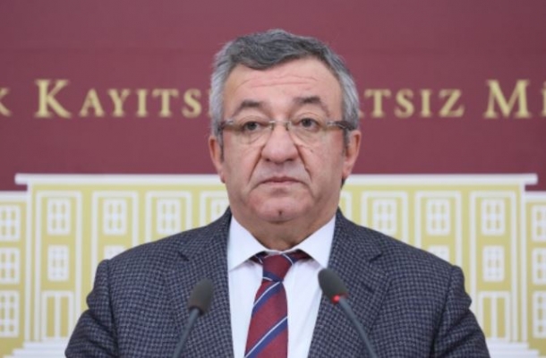 Engin Altay, “Sarı bürokrat” ve “Onurlu bürokrat” ayrımıyla kastedileni açıkladı