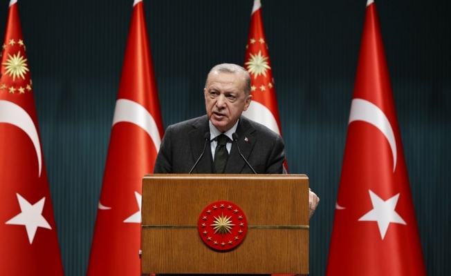 Erdoğan: "Birinci dereceye gelmiş olma şartıyla söz verdiğimiz tüm meslek gruplarındaki hak sahipleri 3600 ek göstergeye yükseltilecektir"