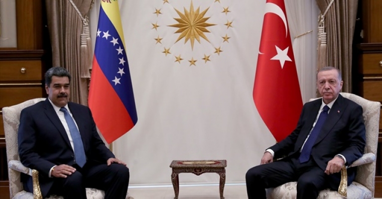 Erdoğan: Venezuela’ya yönelik tek taraflı yaptırımlara karşı olduğumuzu Sayın Cumhurbaşkanı ile bir kez daha paylaştım