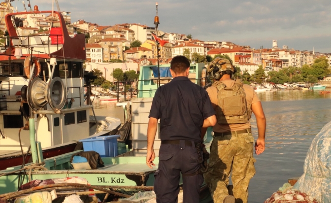 Balıkçıların ağına patlamamış havan mermisi takıldı