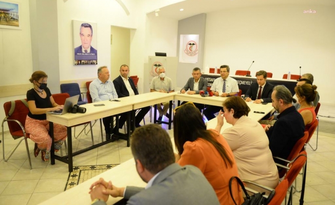 Özgür Özel'den sağlıkta şiddet çıkışı: "Saraydan gelen birtakım talimatlarla, karşıt lobicilik faaliyetlerinin sonuç almasıyla yerine gelmeyen yasama süreçleri oldu"