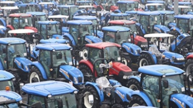 Çiftçi çaresiz! 190 bin liraya alınan traktör 1 milyon lirayı geçti