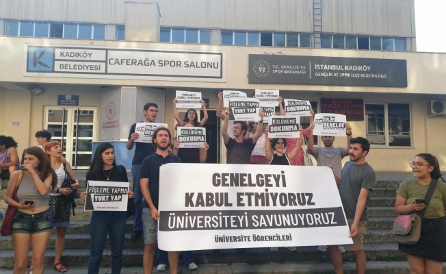 Üniversite öğrencileri iki bakanlığın ortak barınma genelgesini protesto etti