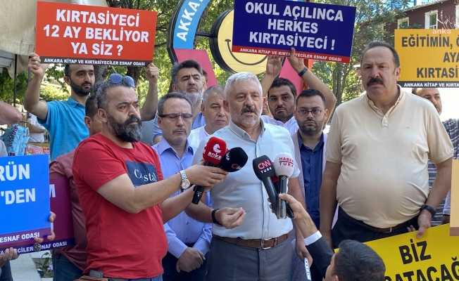 Ankaralı kırtasiyecilerden 'Zincir Market' protestosu: "Balık tezgahında kırtasiye satıyor"