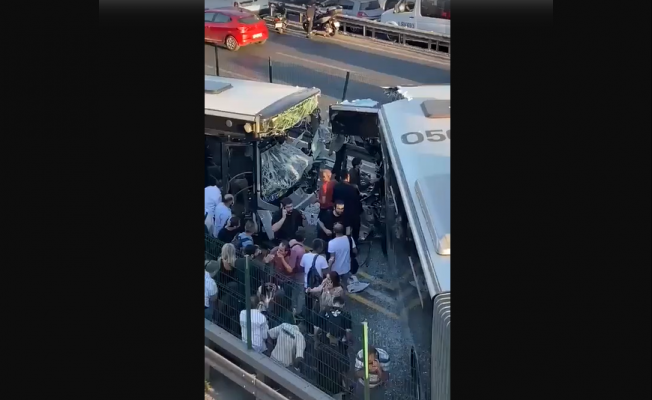 İmamoğlu'ndan metrobüs kazasına ilişkin açıklama: Sürücü baygınlık geçirdi; hastanedeki yaralı sayısı 10 civarında