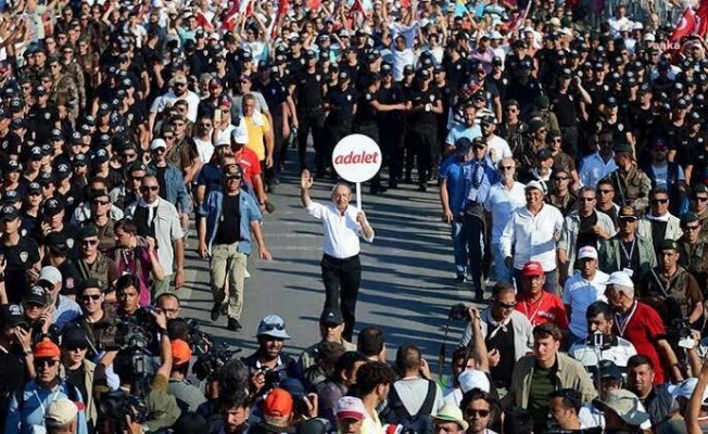 Kılıçdaroğlu'nun "Gerçekten benimle birlikte misiniz?" sözlerine belediye başkanları ve vekillerden destek yağdı!