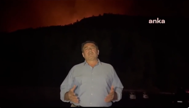Mürsel Alban'dan Bakan Kirişçi'ye: "Gece yangına müdahale eden helikopterlerin neden sözleşmeleri bitti ve gönderildi?"