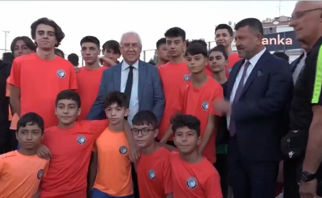 Veli Ağbaba ve Başkan Selvitopu, amatör sporcularla buluştu: "Eminim aranızdan yeni Mustafa Denizli'ler çıkacaktır"