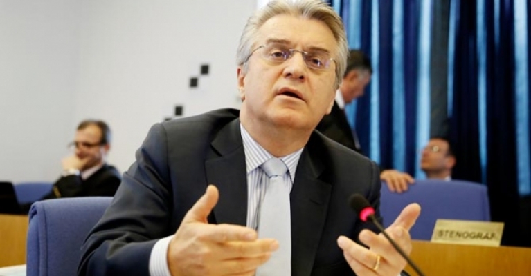 Bülent Kuşoğlu: Plan ve Bütçe Komisyonu’na vermesi gereken kurumlar var. Bu bilgilendirme yapılamıyor