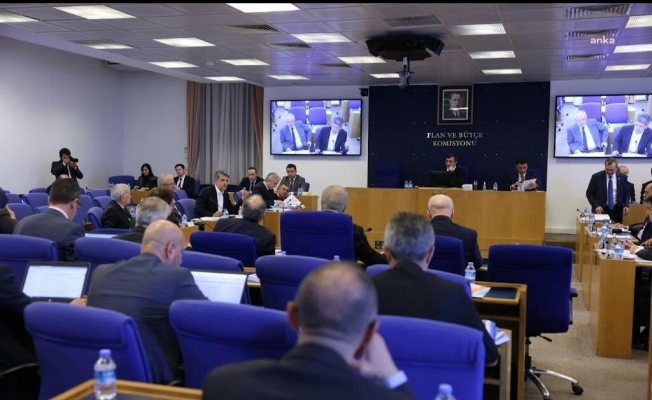 Ekonomiye ilişkin düzenlemeler içeren "Torba" kanun teklifi, TBMM Plan ve Bütçe Komisyonu'nda kabul edildi