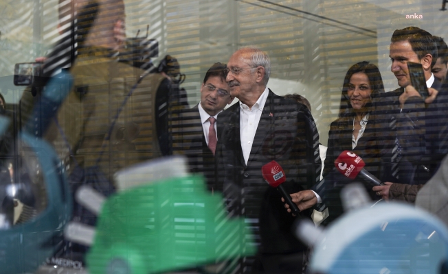 Kılıçdaroğlu: Ülkemizi bu çukurdan çıkartacak kendi bilim insanlarımızla büyük koalisyonumuzu gençlere göstermek istedim