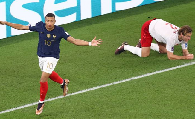 Dünya Kupası'nda son 16 turuna yükselen ilk takım Fransa oldu