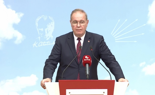 Faik Öztrak: “CHP’yi, savaş günlerinde ‘Karneyle et, ekmek dağıttı’ diyerek, yıllarca suçlayanlar, Türkiye’yi, çocukların eti ancak karne hediyesi diye yiyebildiği, bir ülke haline getirdiler”