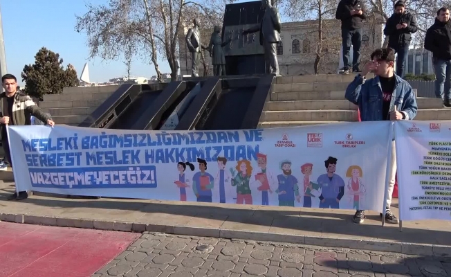 Hekimler Kadıköy'de bir araya geldi