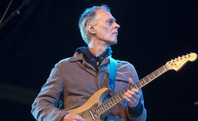 Television grubunun ünlü gitaristi Tom Verlaine hayatını kaybetti