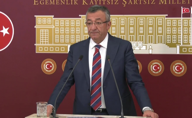 Engin Altay: “Bu depremde tersi oldu, enkazdan  insanlar bağırıyor, sesimi duyan yok mu diye"