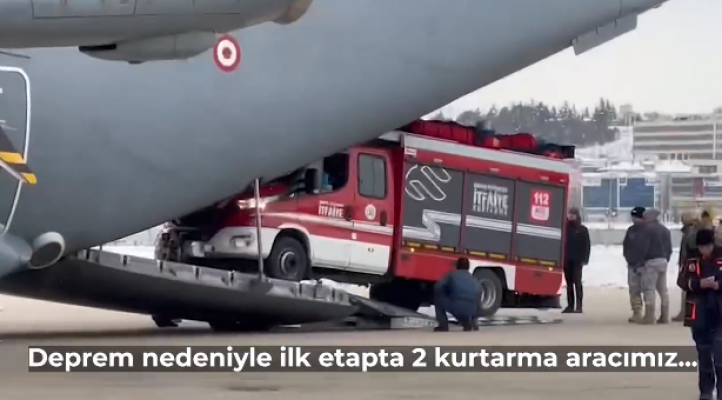 Mansur Yavaş: "ABB'nin tüm birimlerinden 129 araç ve 339 personel, deprem bölgelerine doğru yola çıktı"