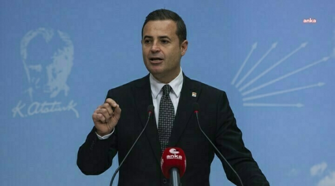 Ahmet Akın'dan akaryakıt zamlarına tepki: "İktidar, Türkiye Yüzyılı’nı değil, zam furyasını başlattı"