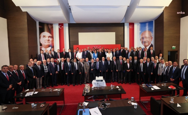CHP’nin 81 il başkanından ortak açıklama: "Kişi bazlı kurtarıcı söyleminden kaynaklanan, yapısal ve işleyişsel eksiklikleri içermeyen değişim taleplerinin sağlıklı bir sonuç doğurmayacağı ortadadır"