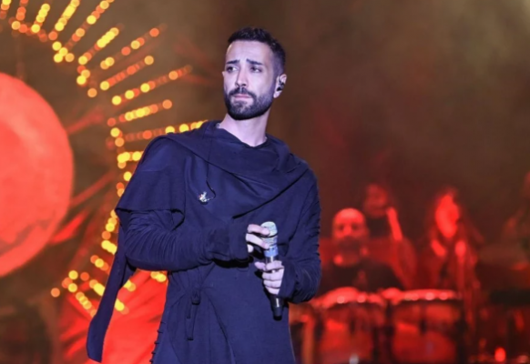 Tan Taşçı ödül törenlerine isyan etti: "Ayıp oluyor ama!"