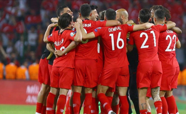 Türkiye FIFA sıralamasında yükseldi