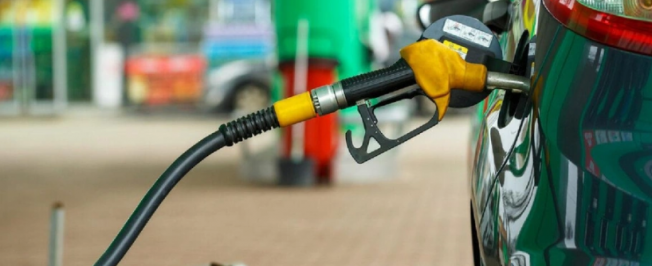 Benzine büyük zam geliyor