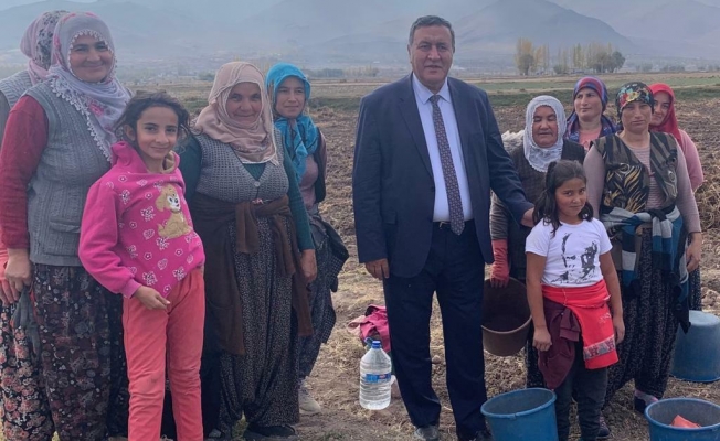 Ömer Fethi Gürer: "Tarım sektöründe istihdam 115 bin kişi azaldı"