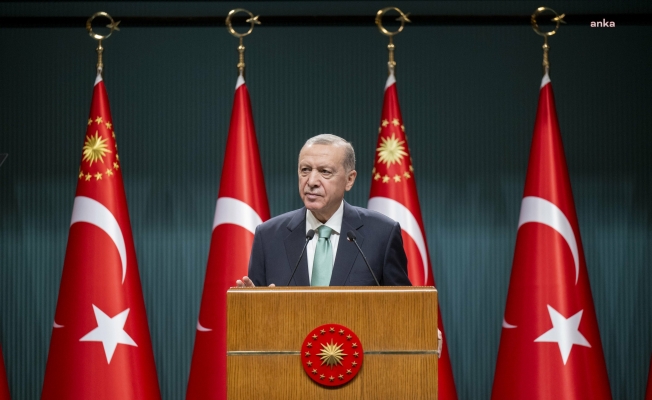 Erdoğan: "Piyasa satış fiyatı 9 bin 500 lirayı geçmeyen cep telefonu ve bilgisayarlar için toplamda 5 bin 500 liralık destek vereceğiz"
