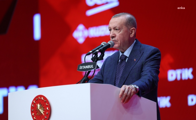 Erdoğan: Ülkemizi büyütme yolunda kat ettiğimiz her mesafe, içerisi ve dışarısı ile tüm iş dünyamıza da yeni nefestir