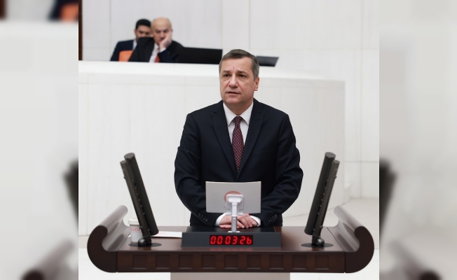 Özgür Ceylan: Siz kaç helikopter kiraladığınızı bilmiyor musunuz?