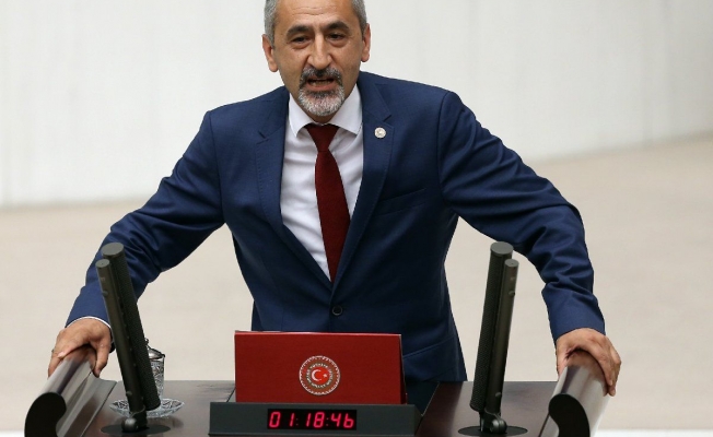 Dr. Mustafa Adıgüzel: "Mesele Depremi Değil Ekrem.”