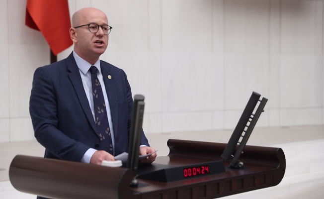 CHP’li Sarı: “Ne sağlık ne ilaç politikaları vatandaşa merhem oluyor"