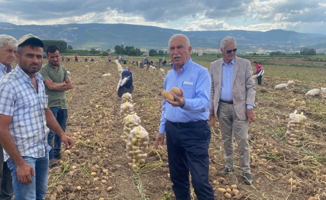 CHP’li Durmaz; Siz Eken Çiftçiye Sahip Çıkın, Çiftçi Ekilmeyen Alan Bırakmaz ”
