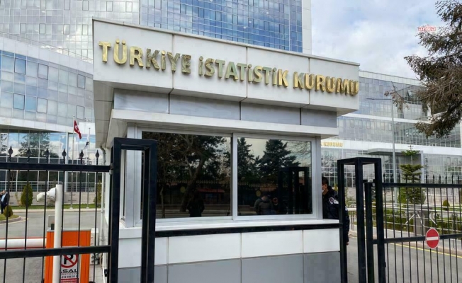 TÜİK, girişim özelliklerine göre dış ticaret İstatistiklerini yayınladı: İhracatın yüzde 43,4'ünü, ithalatın ise yüzde 55,5'ini büyük ölçekli girişimler gerçekleştirdi