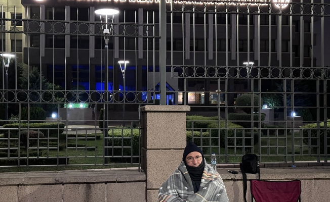 CHP’li Tanal Şikayet Etmişti, Enerji Bakanlığı’ndan Sabit Saat Uygulamasına Trump’lu Savunma !