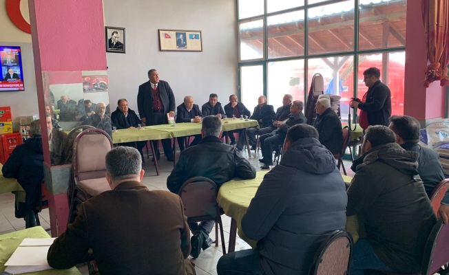 CHP Niğde Milletvekili Ömer Fethi Gürer, Nevşehir Yazıhüyük Kasabasında Çiftçiler İle Buluştu