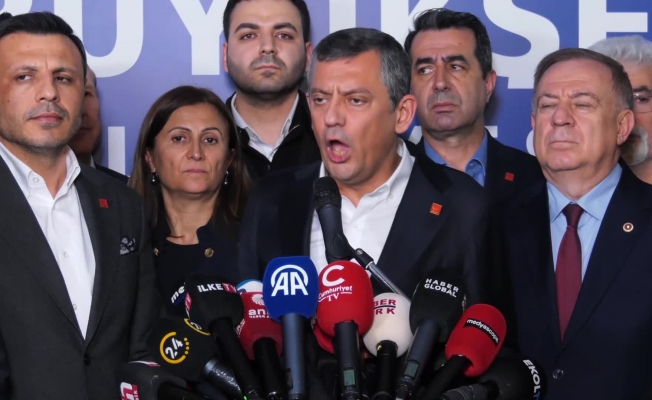 Ekrem İmamoğlu’na gözaltı… Özgür Özel: "Tüm Türkiye’yi dayanışma sandıklarında olmaya davet ediyorum"
