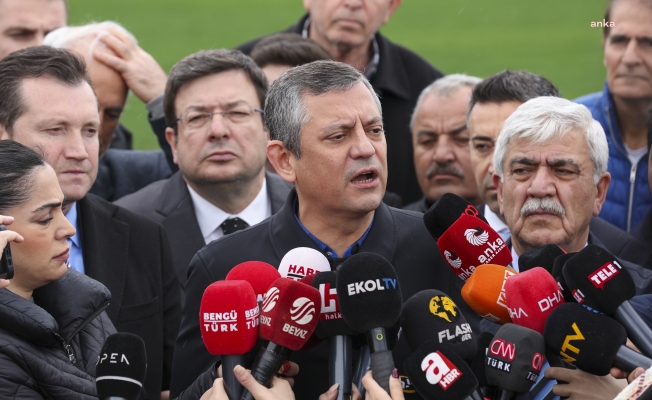 Özgür Özel, Ekrem İmamoğlu'nu Ziyaret Etti... Özel: "Demokrasi Devrimi Rüzgarı, Ekrem Bey’in, Arkadaşlarımızın Arkasındadır"