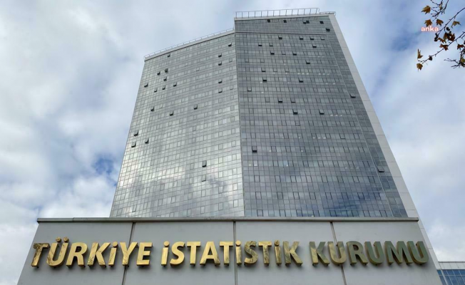 TÜİK: Türkiye'de 1 milyon 750 bin 900 yaşlı tek başına yaşıyor, yaşlıların yüzde 23,3'ü yoksulluk veya sosyal dışlanma altında