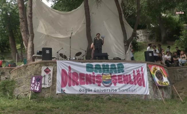 ÇHD İstanbul: Sanatçı Cem Akarsu 'cumhurbaşkanına hakaret' suçlamasıyla tutuklandı