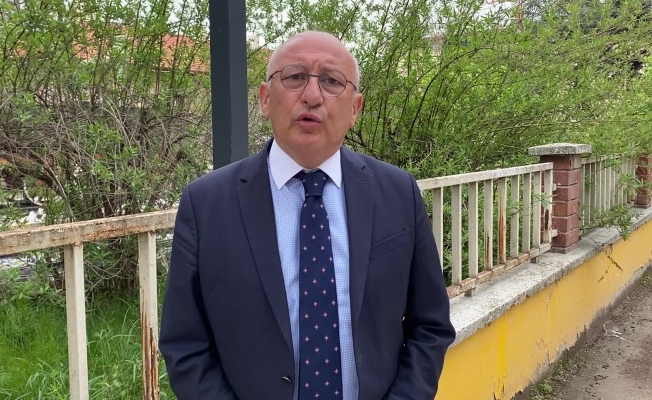 CHP'li Çakırözer, Nisan ayı Basın Özgürlüğü Raporu'nu açıkladı: "Gazeteciler 257 kez hakim karşısına çıktı, 61'i gözaltına alındı, 25’i tutuklandı"