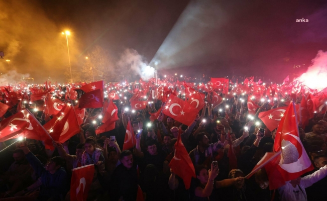 Ekrem İmamoğlu'ndan gençlere İstanbul ve İzmir için çağrı