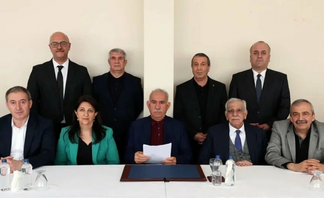 PKK kongresinden sonra Öcalan’dan ilk mesaj: “Alınan kararları ve önümüzdeki döneme ilişkin mesajları saygıyla selamlıyorum”