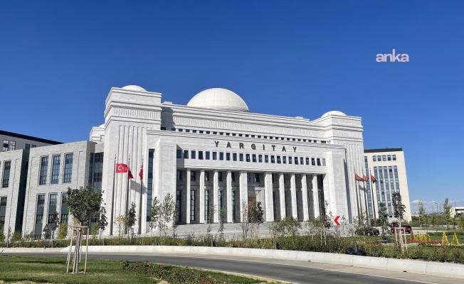 Yargıtay, bankalar tüketici kredisi kullanılırken alınan rızayla emekli aylığına "bloke" konulabileceğine hükmetti