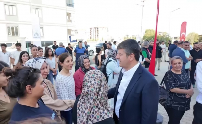 Adıyaman Belediyesi, "Yaşayan Kütüphane"yi hizmete açtı… Başkan Tutdere: “Kütüphaneler bir şehrin aydınlık yüzüdür”