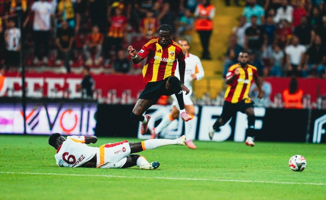 Galatasaray, deplasmanda Kayserispor'u 4-0 yendi