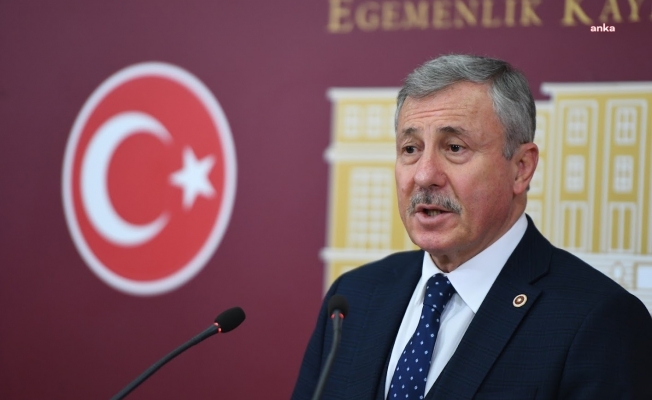 Selçuk Özdağ'dan tüm kabine üyelerine "sahte diploma" soru önergesi