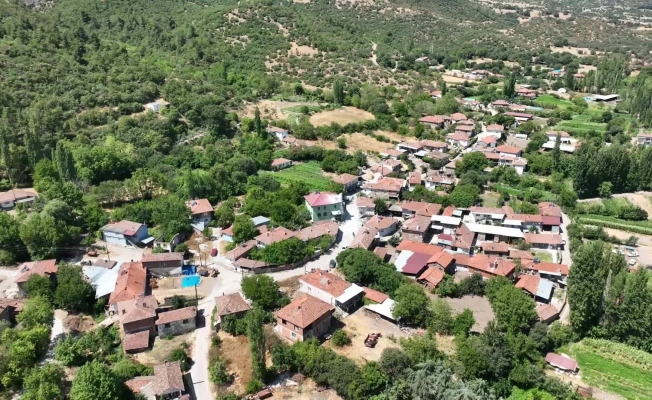 Sındırgı’da hasar tespiti sürüyor, vatandaşlar kalıcı çözüm bekliyor